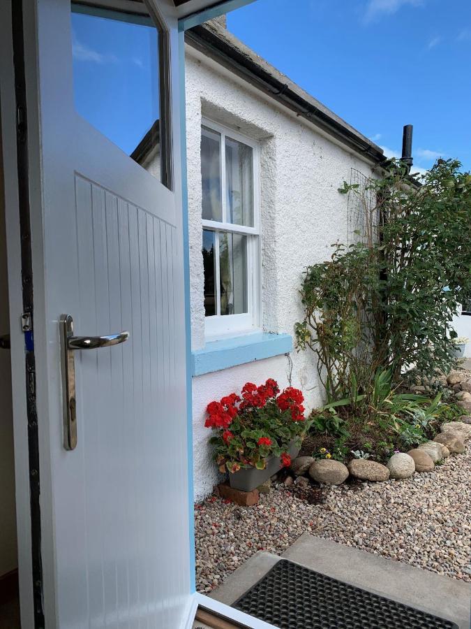 Ploughmans Cottage Forres Exterior photo